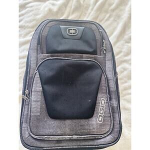 Ogio Kickstart Wheeled Rolling Suitcase/Luggage/Carry-On -22 Inches GUC